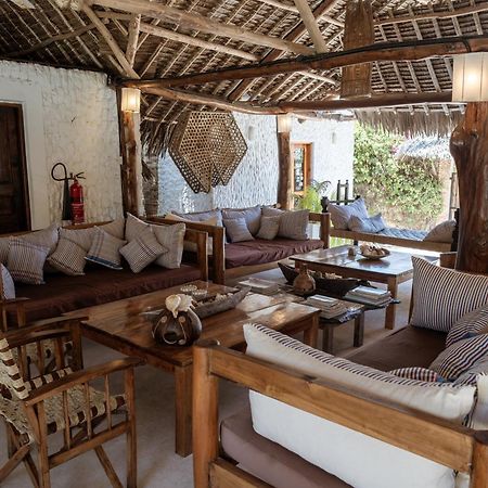 Mvuvi Lodge Watamu Exterior photo