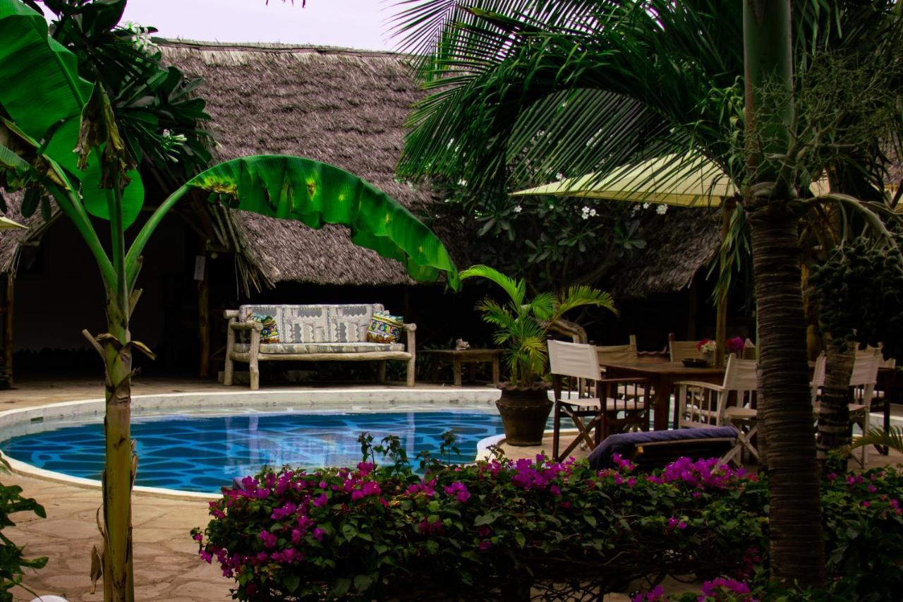 Mvuvi Lodge Watamu Exterior photo