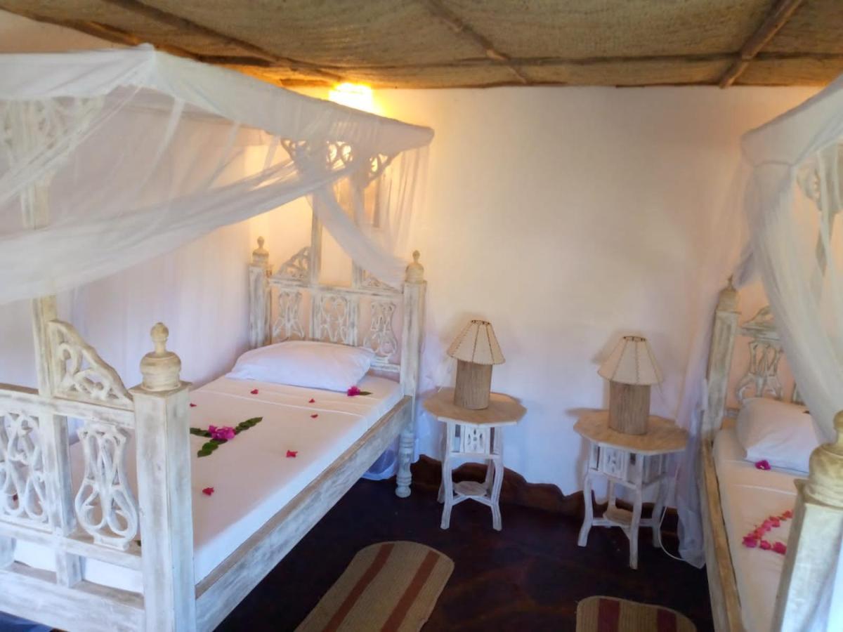 Mvuvi Lodge Watamu Exterior photo