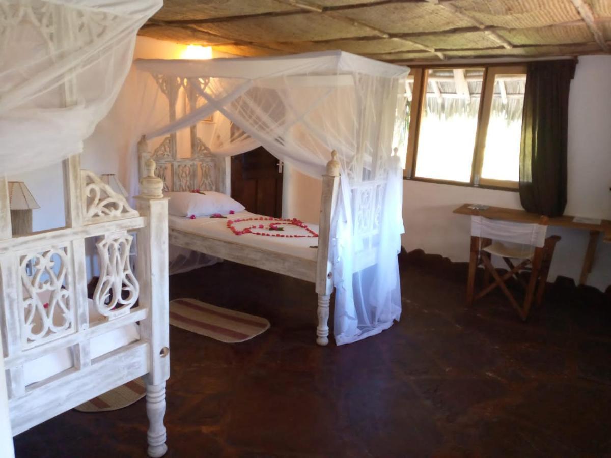 Mvuvi Lodge Watamu Exterior photo