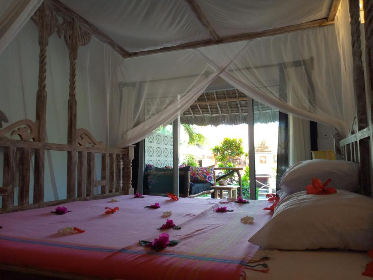 Mvuvi Lodge Watamu Exterior photo