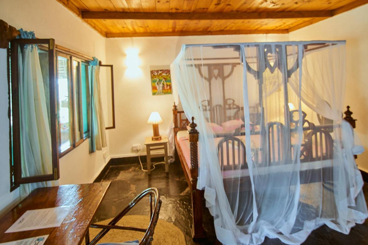 Mvuvi Lodge Watamu Exterior photo