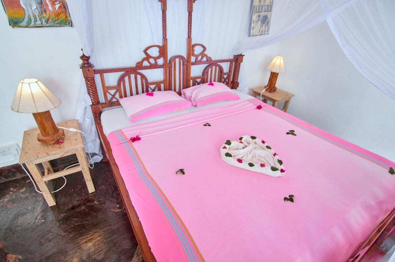 Mvuvi Lodge Watamu Exterior photo